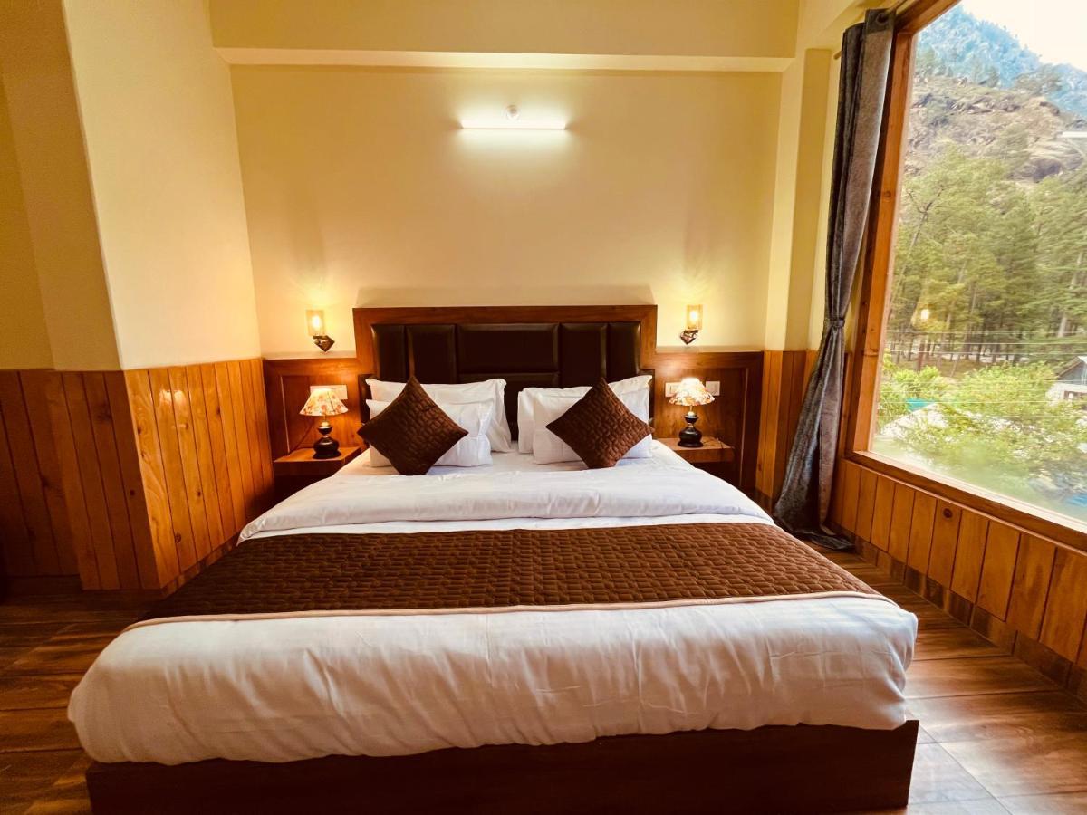 Hotel Winterline, Kasol Bagian luar foto
