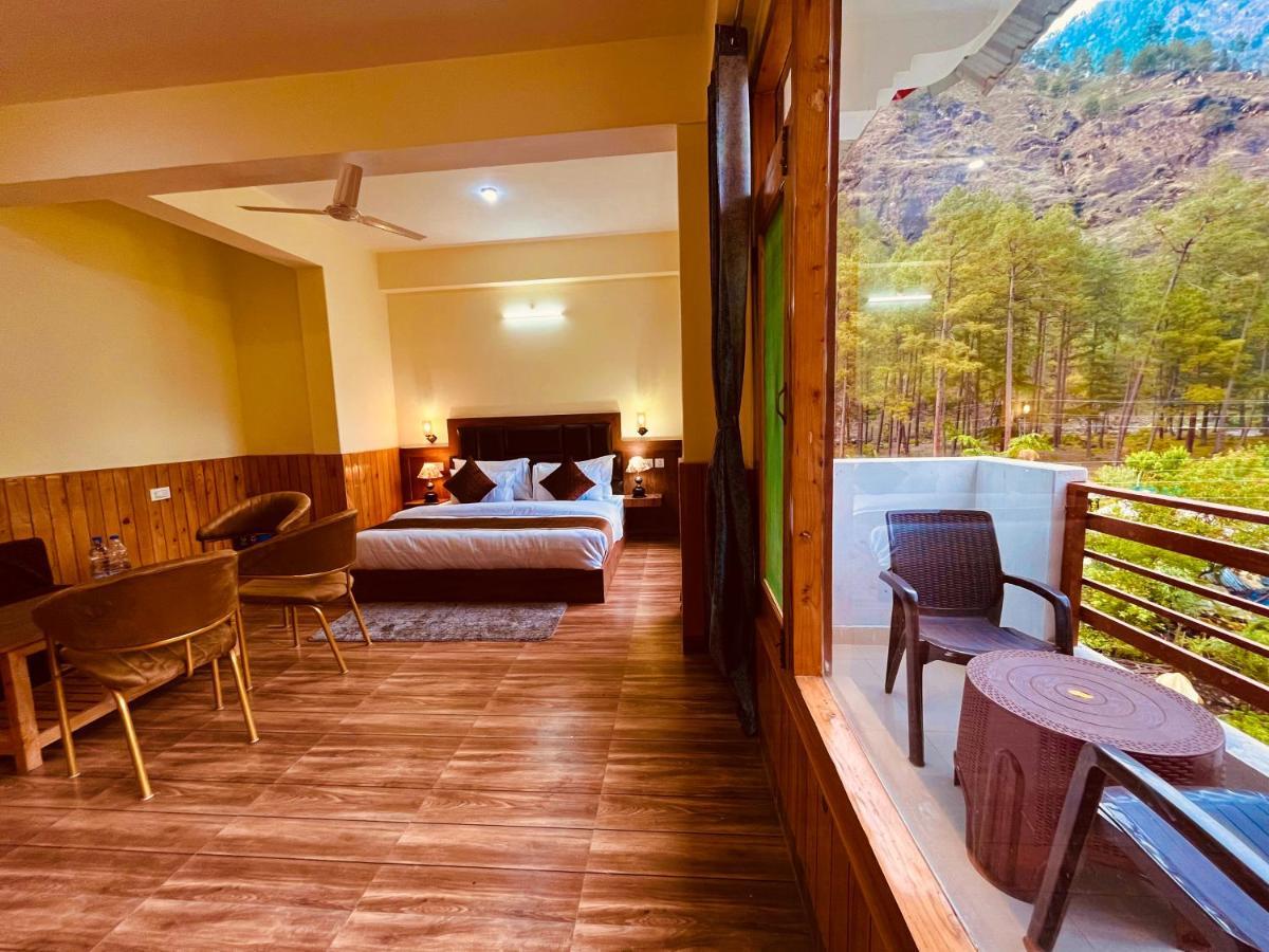 Hotel Winterline, Kasol Bagian luar foto