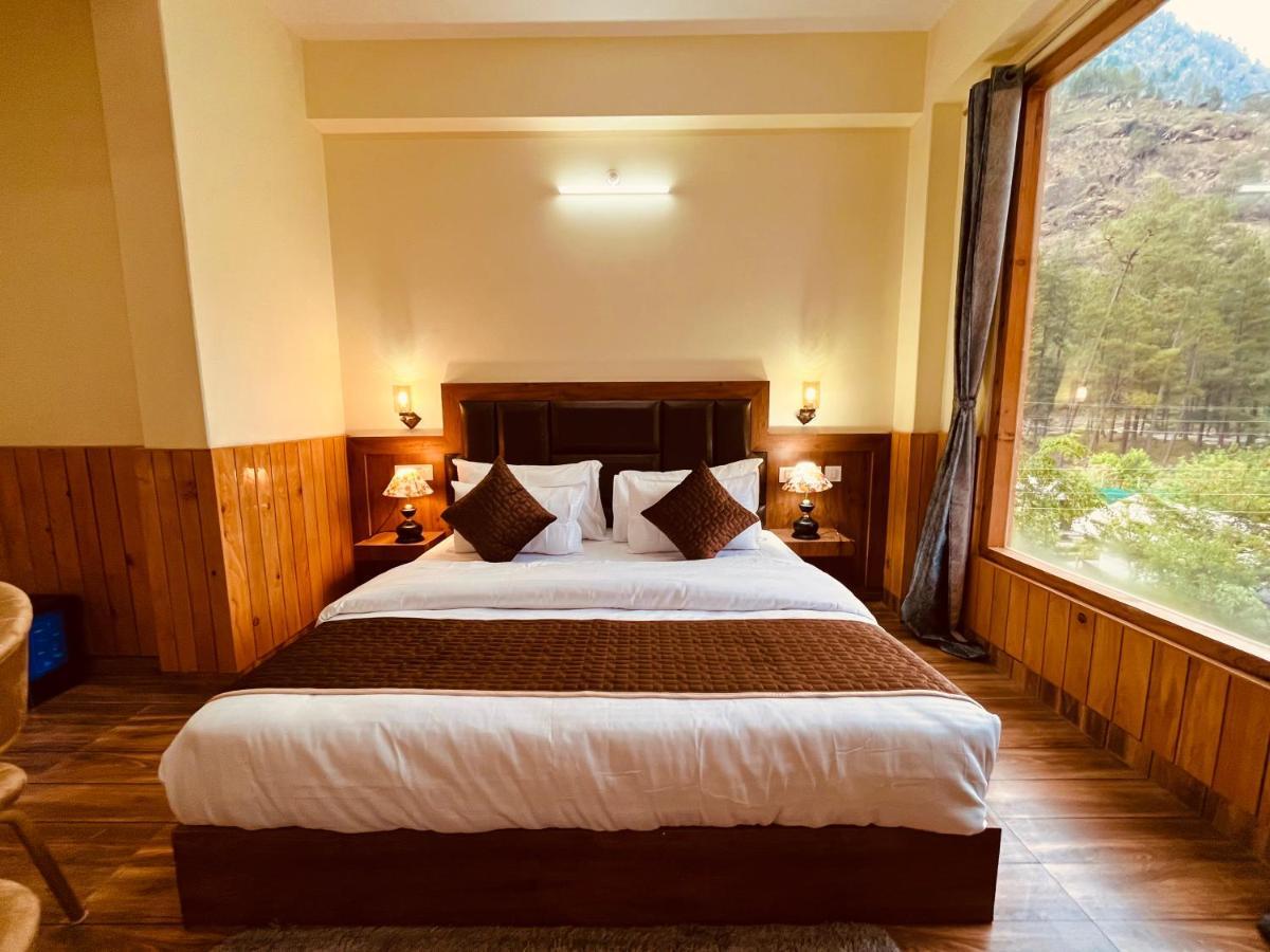 Hotel Winterline, Kasol Bagian luar foto