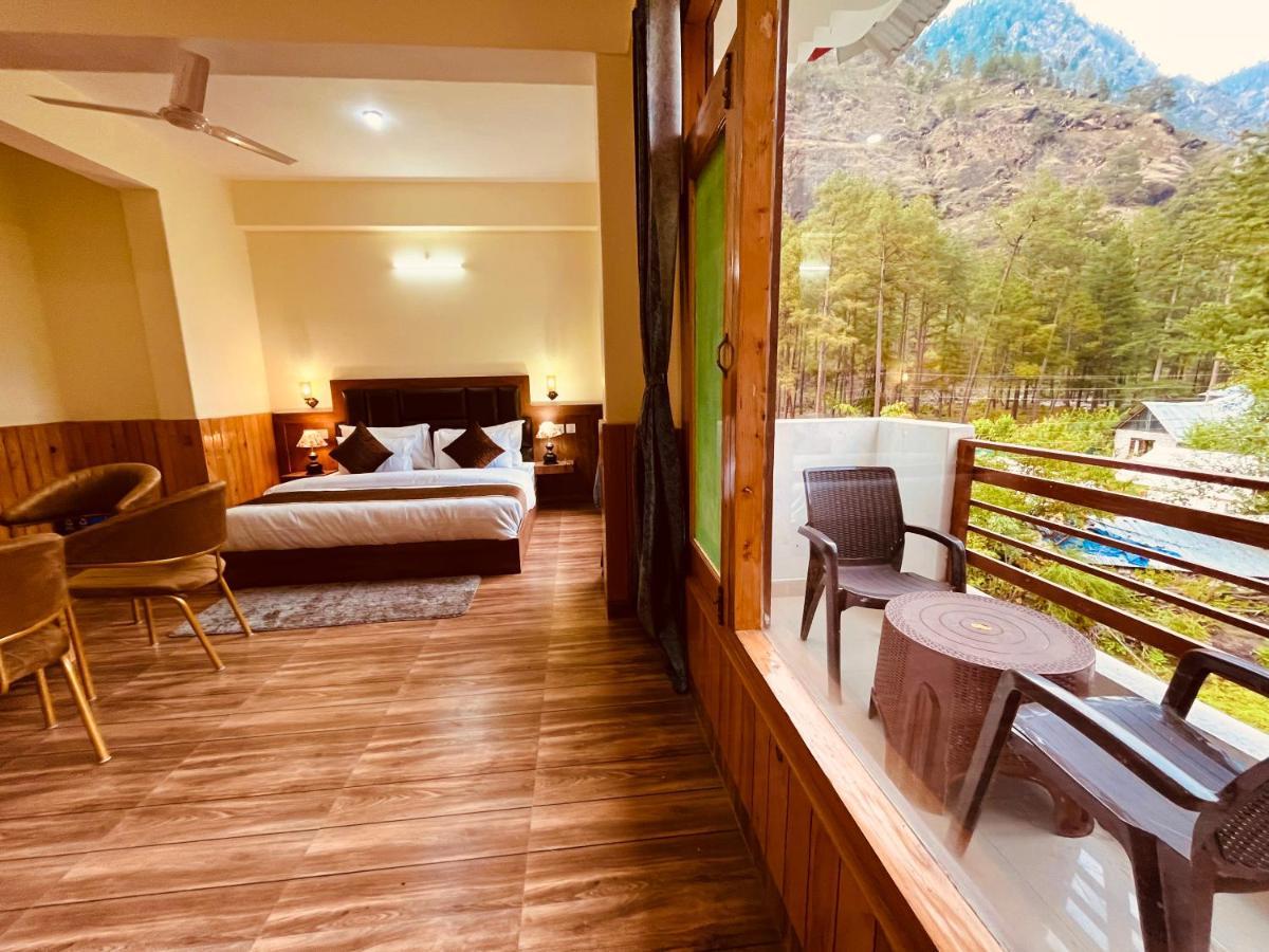 Hotel Winterline, Kasol Bagian luar foto